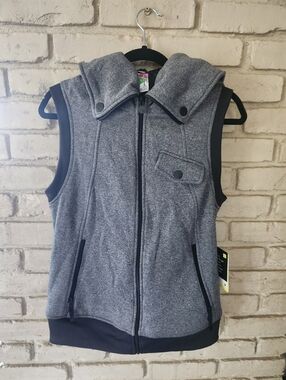 NWT Women's Burton Tank